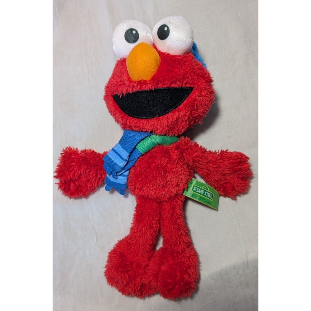 HOLIDAY NOSTALGIA VIBES! Official GUND Sesame Street 13-Inch Winter Elmo Plush!